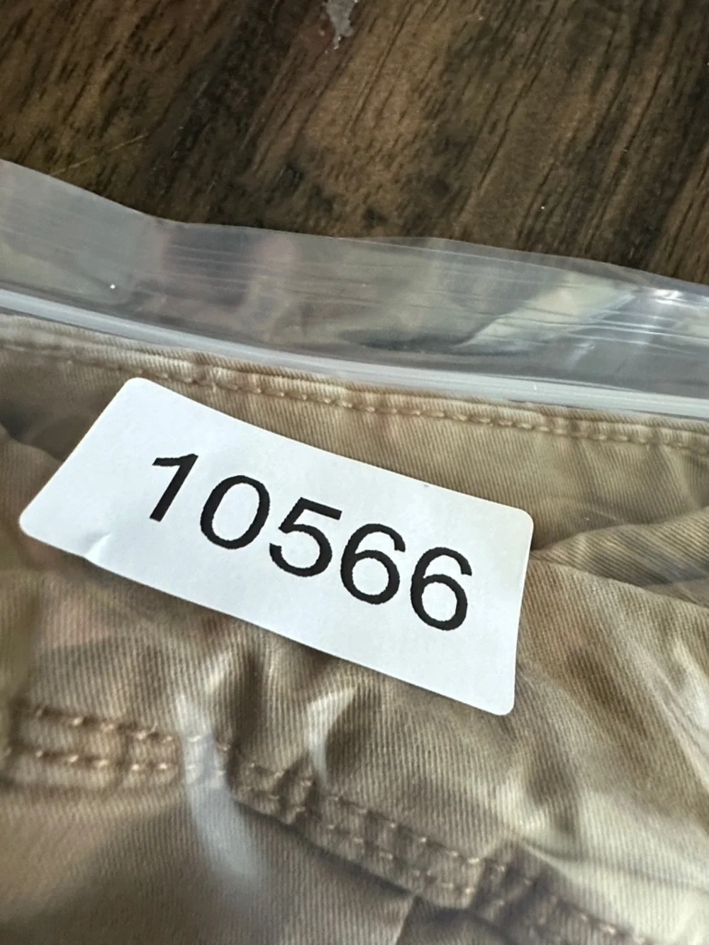 EUC Aeropostale Teen/Men's Tan Khaki Chino Slim Straight Pants - Size 28